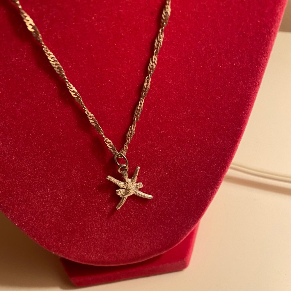 Sterling silver necklace and pendant